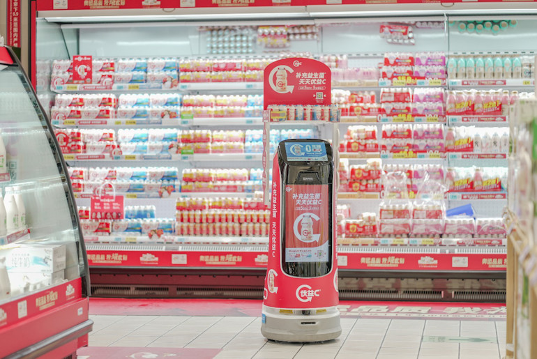 KettyBot per mostrare i piatti realizzati