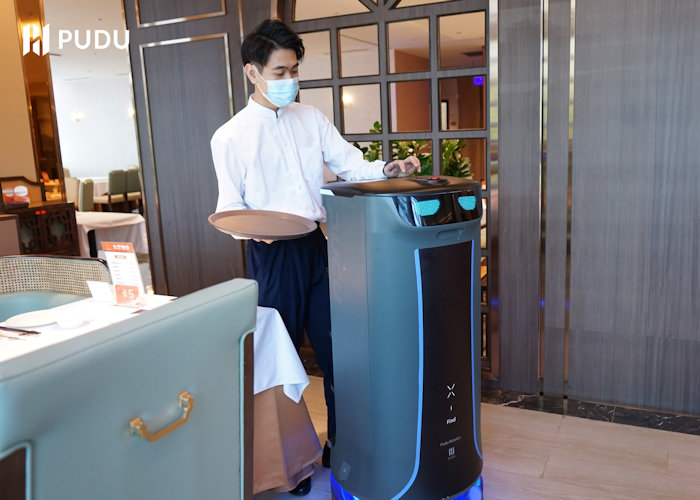 Robot Cameriere ristorante